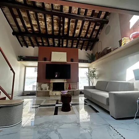 Altiora - Luxury Loft In Trastevere, Apartment Rome