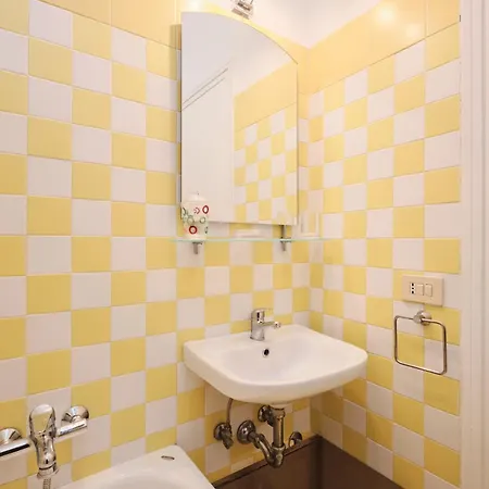 Apartment Penthouse 5 Minutes From The Vatican - 5 Bedrooms & 4 Bathrooms *