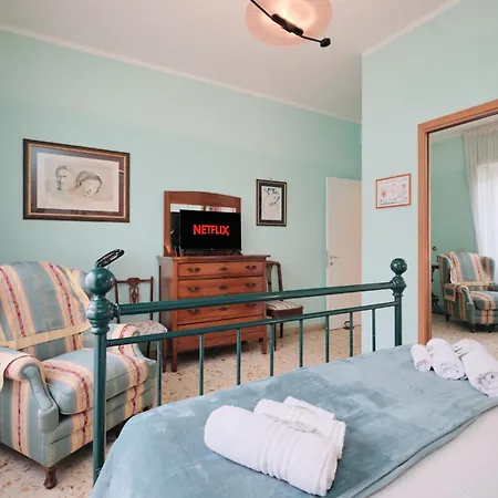 Apartment Penthouse 5 Minutes From The Vatican - 5 Bedrooms & 4 Bathrooms Rome