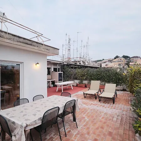 Apartment Penthouse 5 Minutes From The Vatican - 5 Bedrooms & 4 Bathrooms *