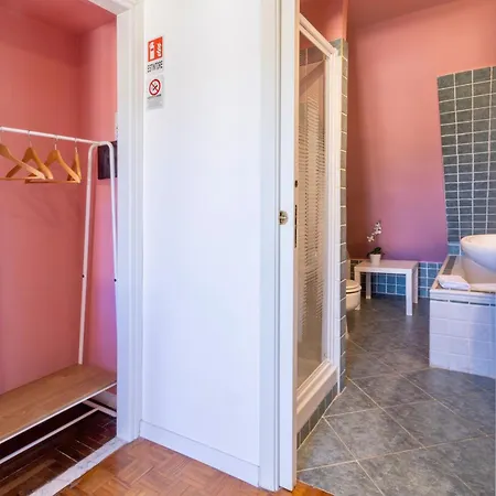 Giulia - Lovely Penthouse Near Vatican Museums Apartment *