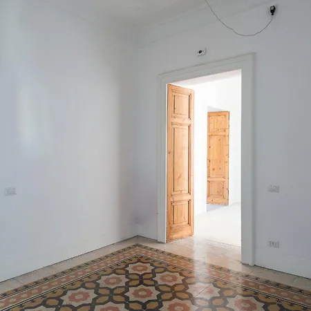 Vittorio Luxury Panoramic