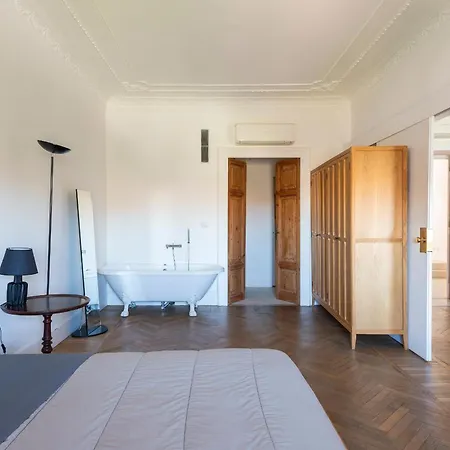 Vittorio Luxury Panoramic Apartment