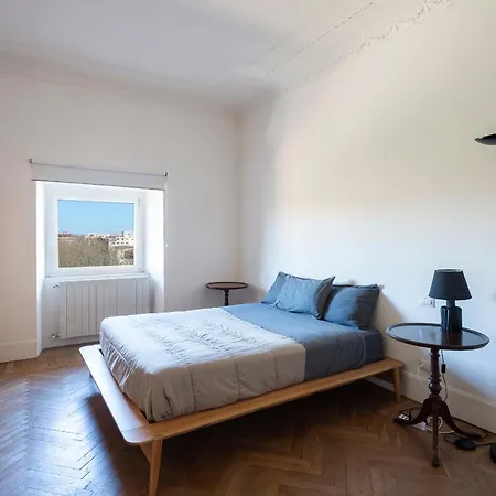 Vittorio Luxury Panoramic Apartment