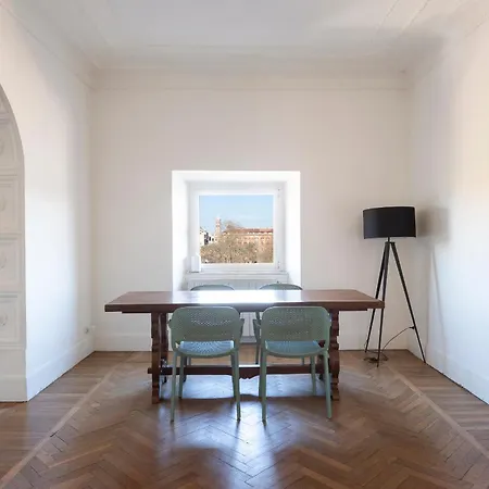 Vittorio Luxury Panoramic Apartment
