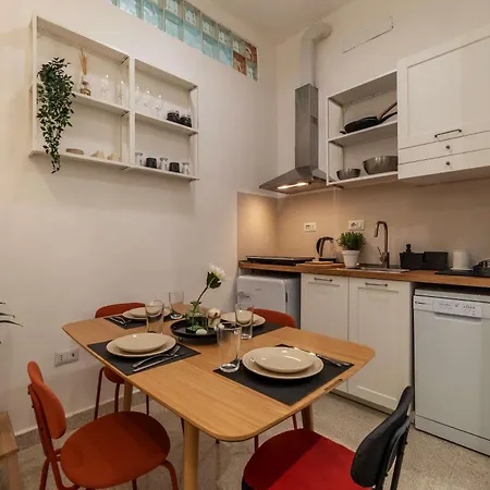 Homeby, Casa Brancaleone Rome