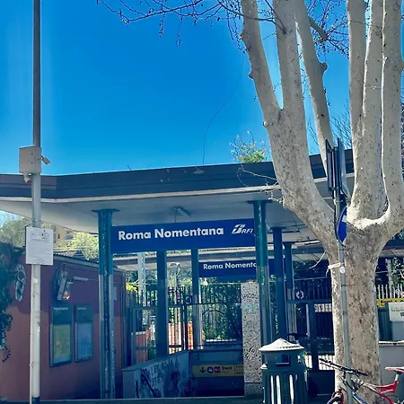 Casa Miseno, Independent Near Metro B רומא