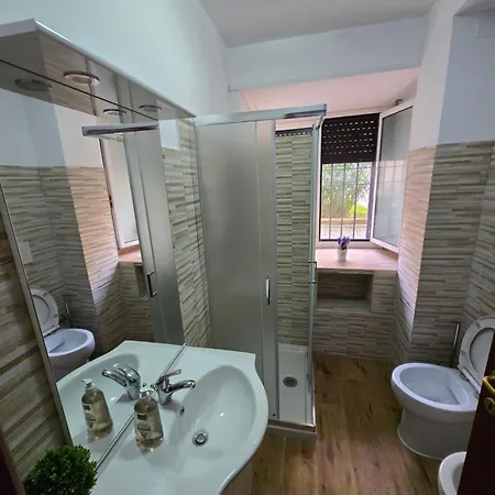 House Apartment *
