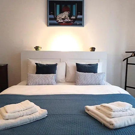 A Casa Di Chloe - San Giovanni * Roma