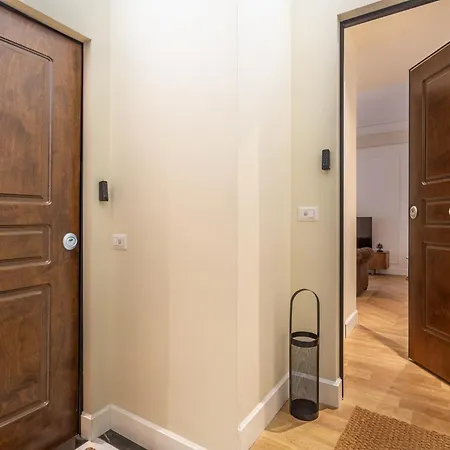 Apartment Iflat Stylish & Cozy In The Heart Of Monti Rome