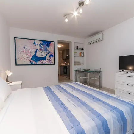 Apartamento Ernest Loft - Metro Pietralata, Terrace & Parking