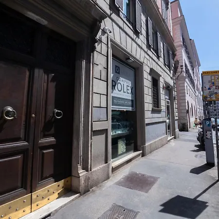 The Rent - Spacious Multi-room On Via Cavour Rome