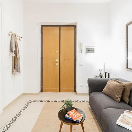 Luxury Spagna Apartment *