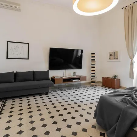 Luxury Spagna * Rome