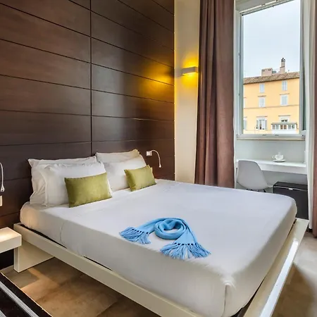 Navona Hotel 2*