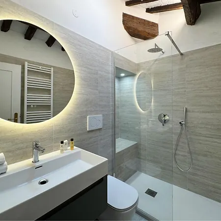 Luxury Pantheon *