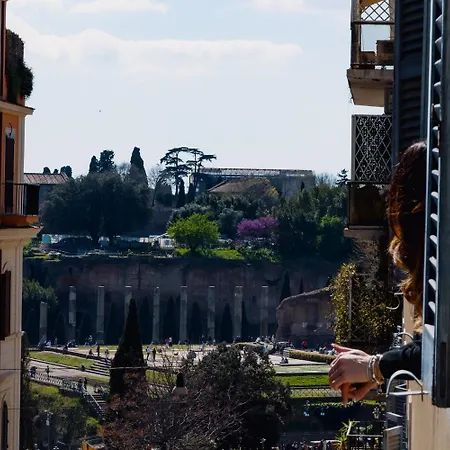 公寓 La Polveriera, Eleganti E Luminosi Vicino Al Colosseo