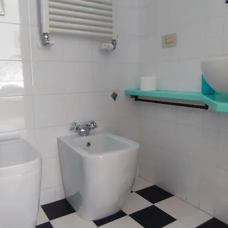 Monteverde - Stazione Trastevere Bright Loft Up To 5 Guests Appartamento *