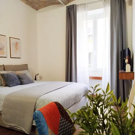 Apartment Mamomi House