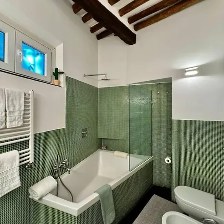 Vetrina In Luxury