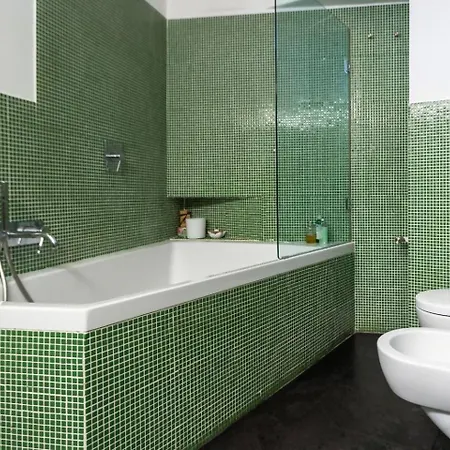 Vetrina In Luxury Apartment