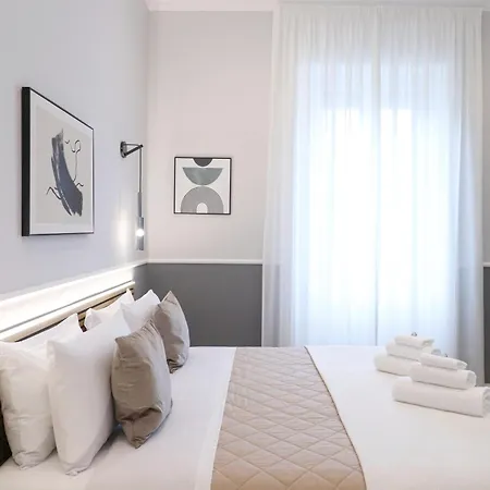 St Peter & Vatican Luxury - In Centre Near Vatican Guest house *