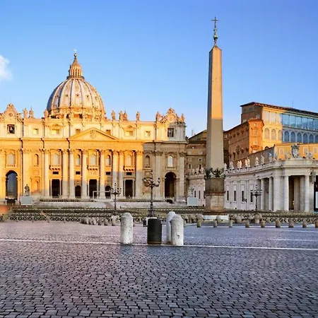 St Peter & Vatican Luxury - In Centre Near Vatican