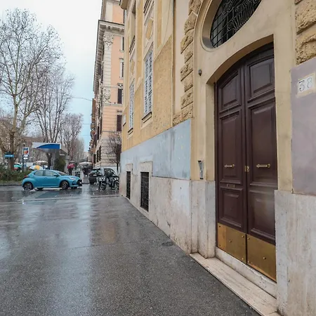 Guest house St Peter & Vatican Luxury - In Centre Near Vatican Rome