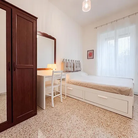Apartment Domus Valle Aurelia - Vaticano - Metro Linea A Rome