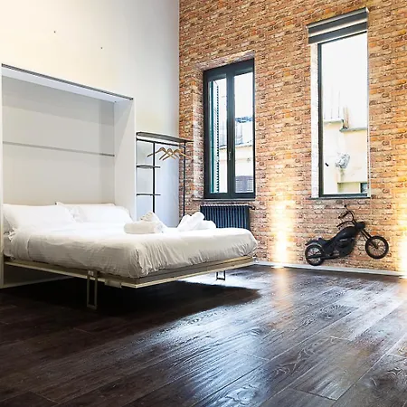 Luxury Loft Campo De Fiori דירה רומא