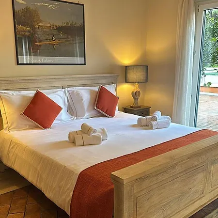 Lejlighedshotel Hero's Garden Relais