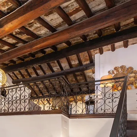 Piazza Navona Loft For 7 People