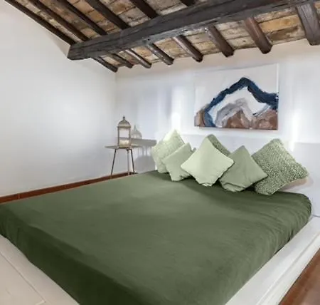 Piazza Navona Loft For 7 People * Rome