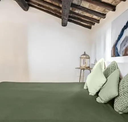 Apartment Piazza Navona Loft For 7 People *