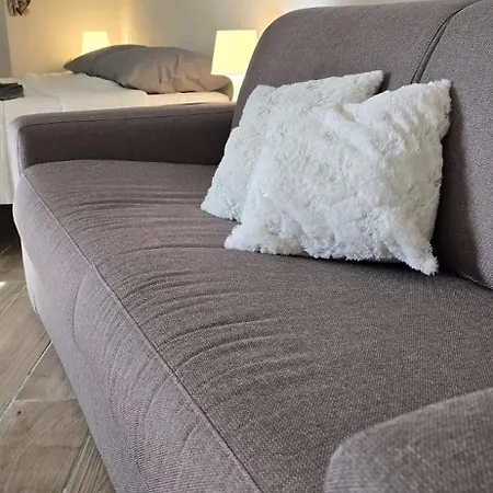 Apartment Re Di Rome