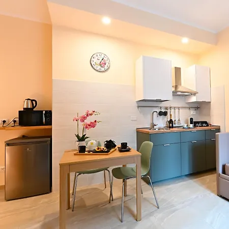 Apartment Domus Fama Rome