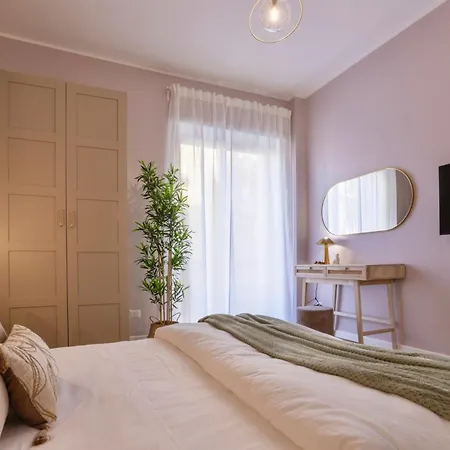 Amelie - Gem Of Trastevere *