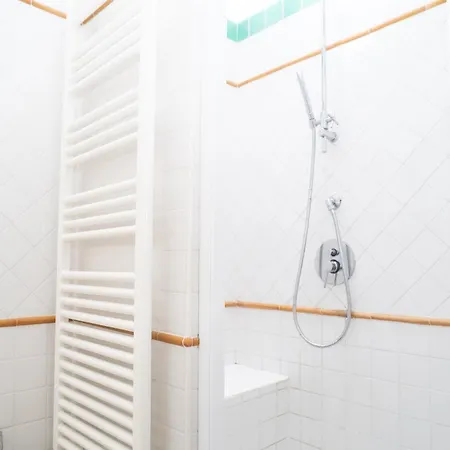 Retro Near Tiburtina And Metro B Apartment Rome