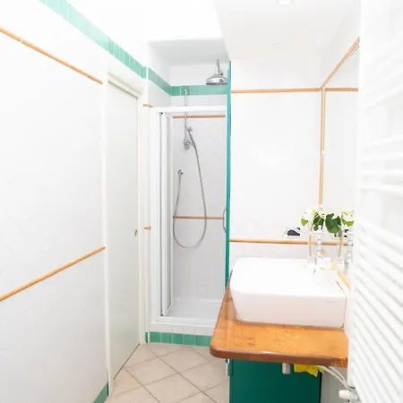 Retro Near Tiburtina And Metro B Apartment Rome