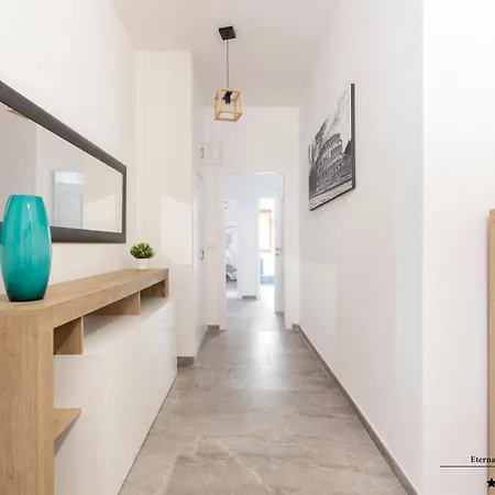 Gfc Eternal - 5min To Tiburtina Station Metrob, 2 Bathrooms, Terrace, A-c 로마