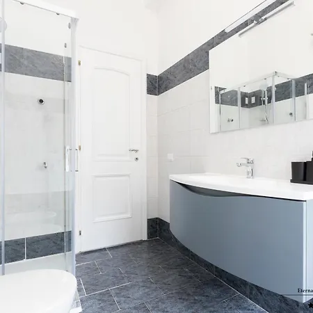 Gfc Eternal - 5min To Tiburtina Station Metrob, 2 Bathrooms, Terrace, A-c 아파트 로마