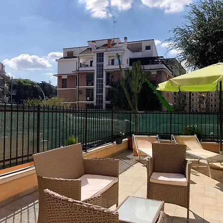 Wonderful Little Gem With A Large Private Terrace! Apartment *