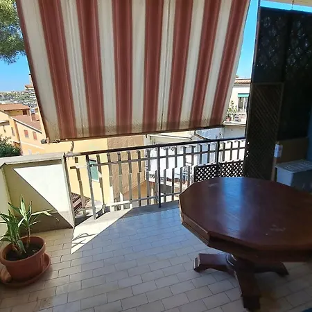 Affittacamere Deluxe A Tor Vergata *