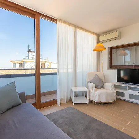 San Pancrazio Penthouse By In Apartment