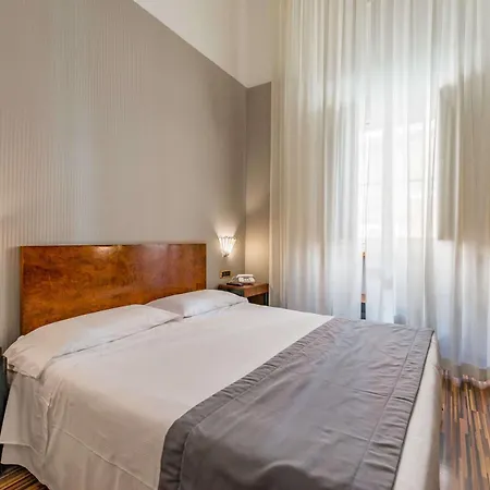 Best Western Artdeco Hotel 4*