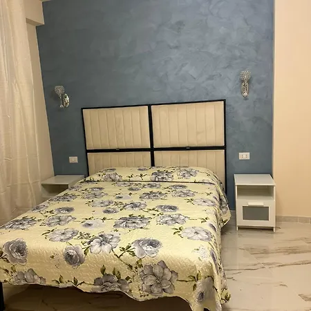 Sofia Πανσιόν *