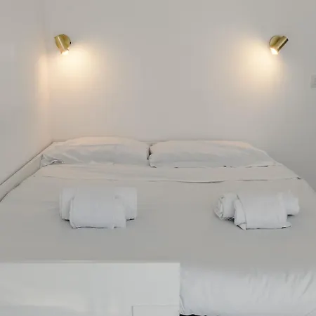 My Tiny Casa de hóspedes 2*