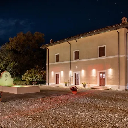 Farm stay Borgo Pallavicini Mori
