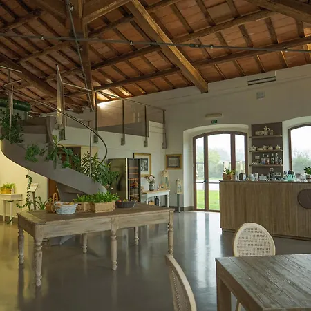 Farm stay Borgo Pallavicini Mori *