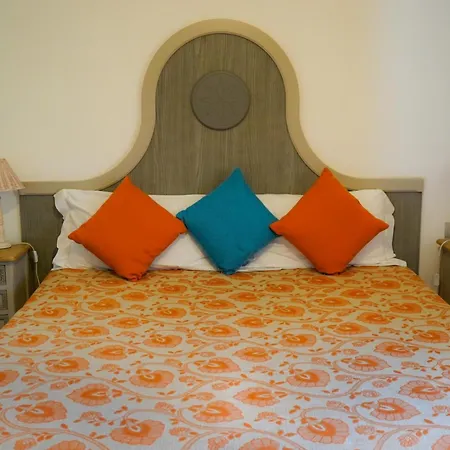 Borgo Pallavicini Mori Farm stay Rome